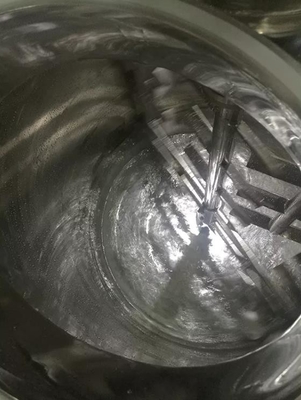 Leakproof SUS304 のシャンプーの混合機械、防食剤の乾燥した粉の混合装置