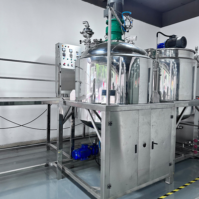PLC制御 5000L 容量を持つステンレス鋼化粧品エミュルファイヤーミキサー