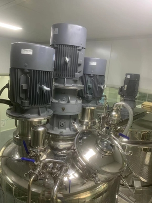 PLC制御 衛生的な液体ミキサーの混ぜ機 パーソナライズされた寸法 500-5000KGの重量